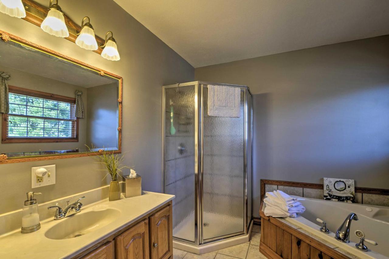 Private Family Home With Deck, Porch And Forest Views! McComas Beach Bagian luar foto